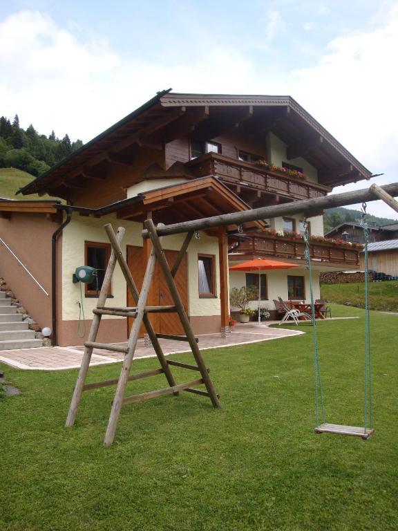 Haus Zirmblick Διαμέρισμα Σάαλμπαχ-Χίντεργκλεμ Εξωτερικό φωτογραφία